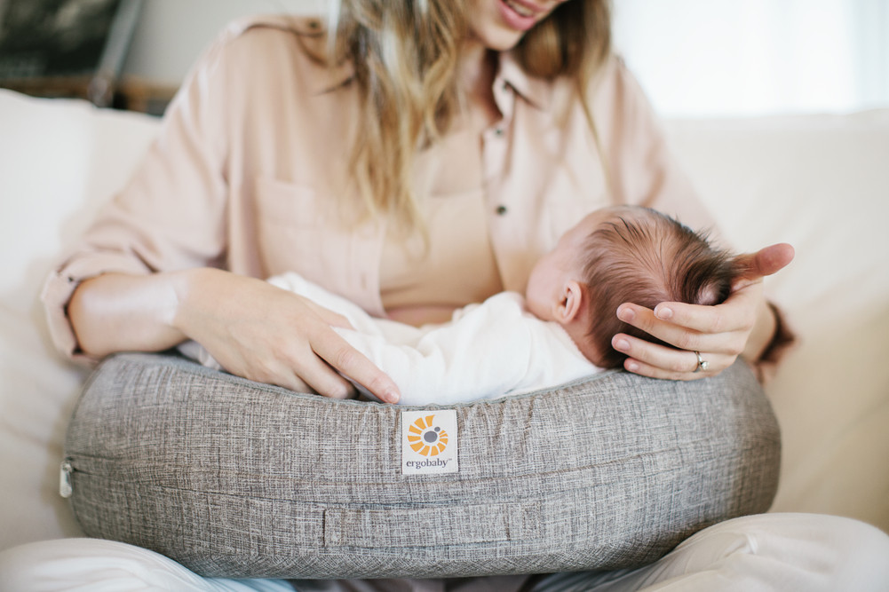 The top breastfeeding positions to know about!